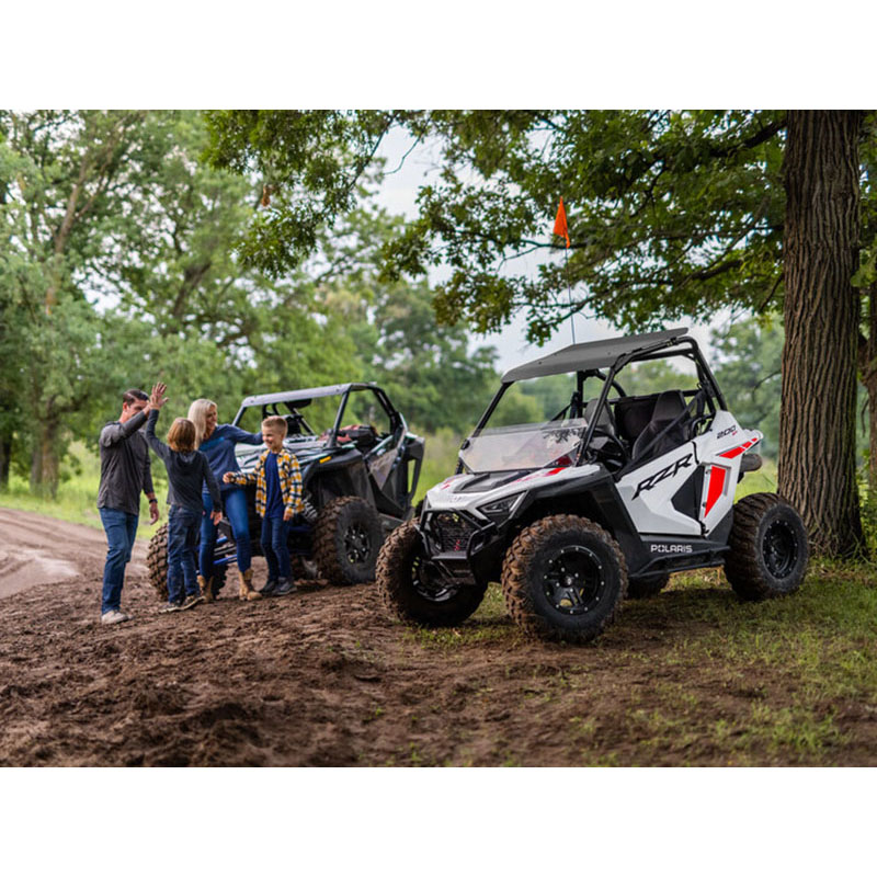 New 2023 POLARIS RZR 200 EFI UTV - Image 12