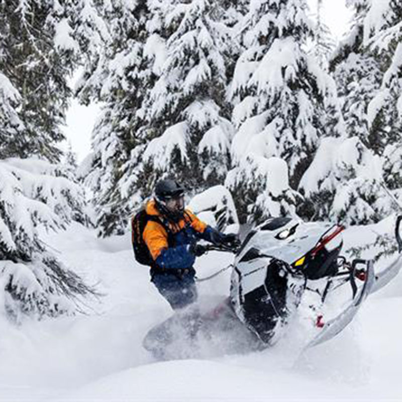 New 2023 SKI-DOO SUMMIT X 165 850 E-TEC Snowmobile - Image 7