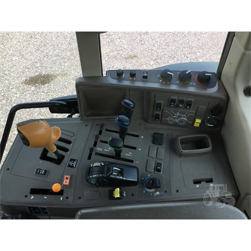 Used 2015 JOHN DEERE 6150M - Image 4
