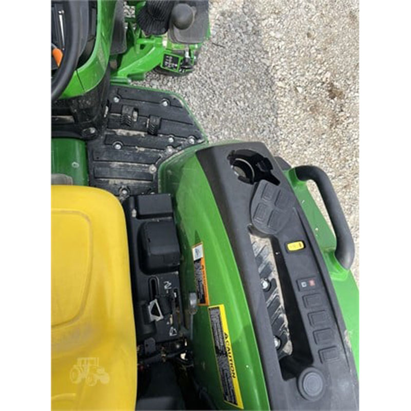 Used 2023 JOHN DEERE 4052M - Image 5