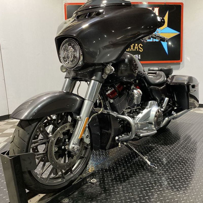 2020 Harley-Davidson CVO Street Glide Motorcycles - Image 4